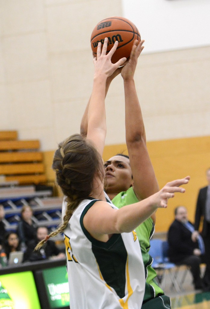 WBB vs Reg Feb21-15-Shayna Litman