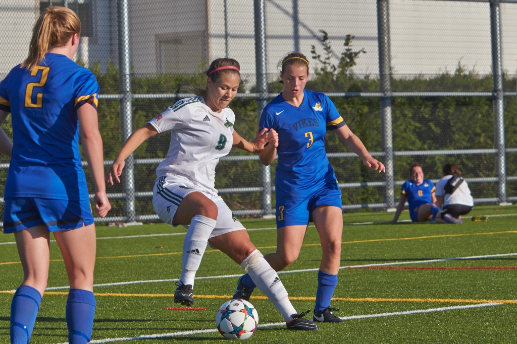 Monika Levarsky has been named the Canada West second star of the week after scoring three goals on the weekend. (Tree Frog Imaging photo)