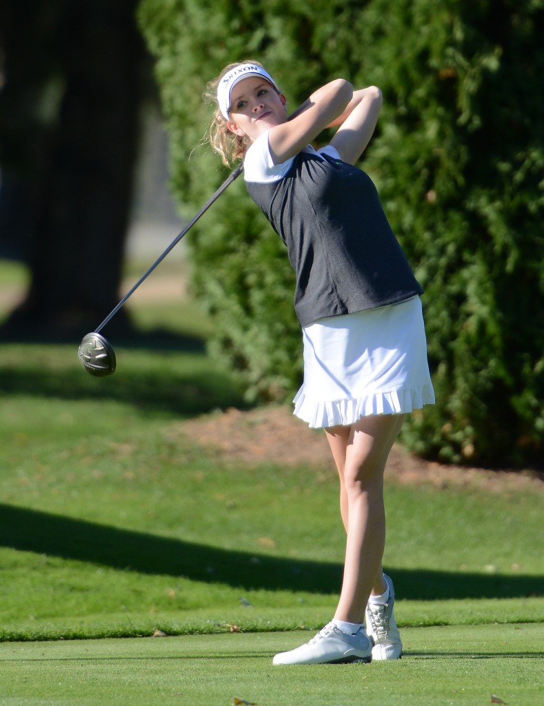 UFV Cascades golfer Jennifer Kell