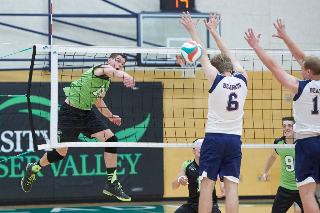 Joel Kleingeltink and the Cascades take on the COTR Avalanche in the PacWest quarter-finals. (Tree Frog Imaging photo)