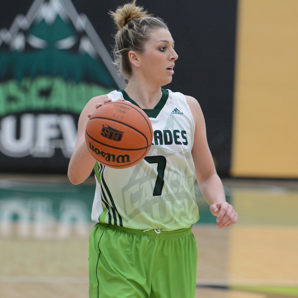 Kayli Sartori clinched the Canada West scoring title by a single point in the Cascades' 82-54 road win over MacEwan on Saturday.