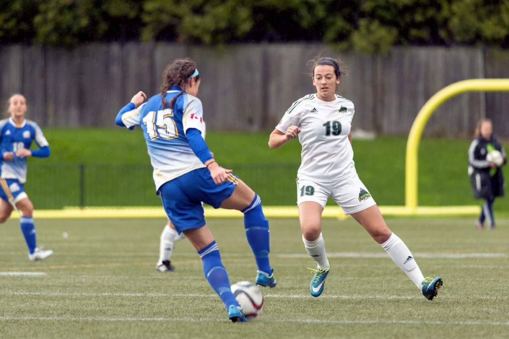 Brittney Zacharuk and the Cascades knocked off the UBC Thunderbirds on the road on Saturday.