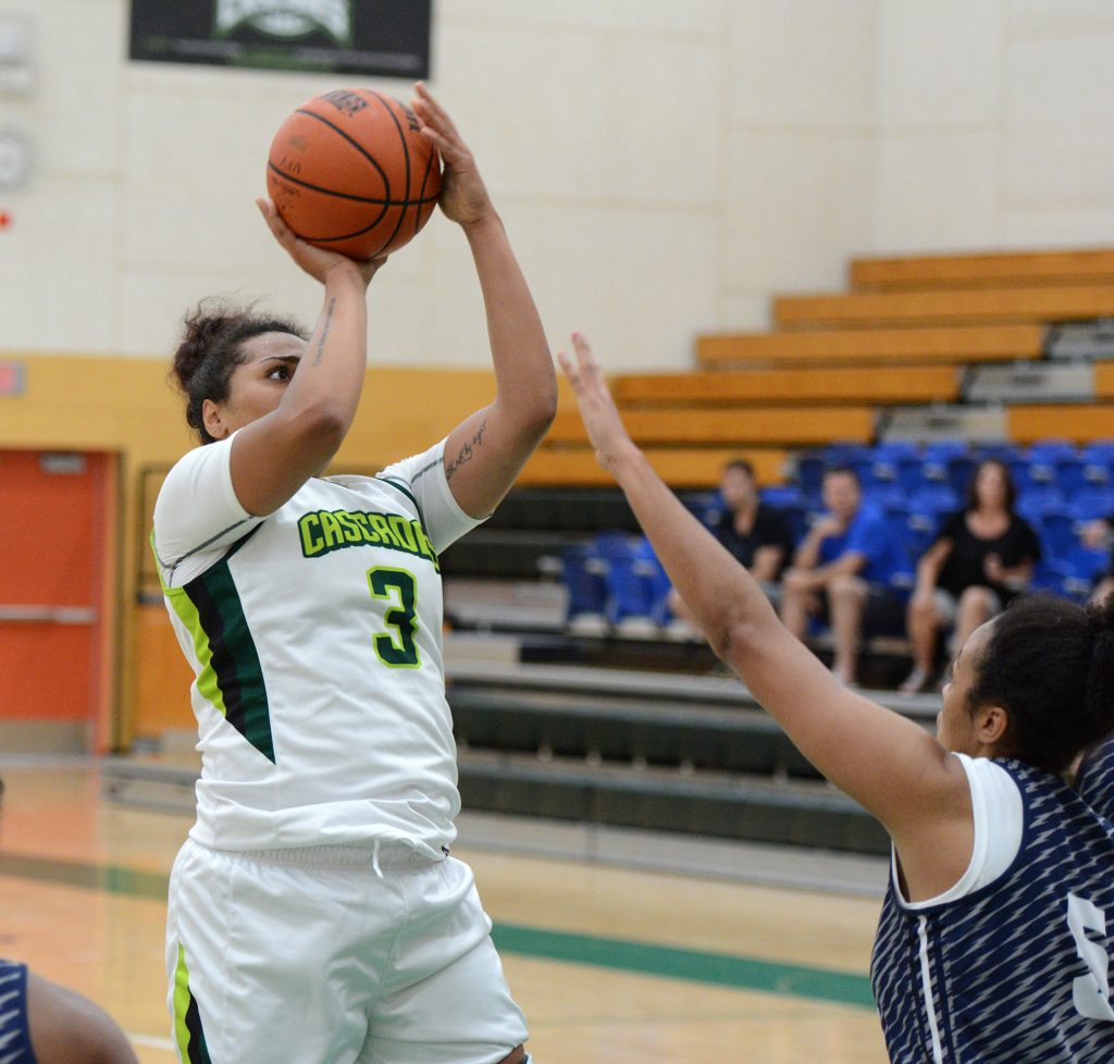 Shayna Litman paced the Cascades with 16 points in Thursday's clash with Alberta. (UFV Cascades file photo)