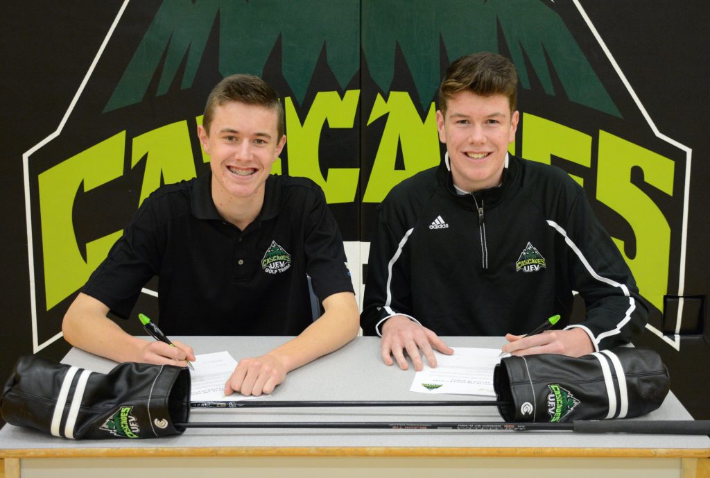 Ben Whiton and Kyle Claggett are the first two Class of 2017 signees for the Cascades men's golf team.